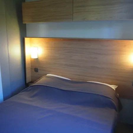 Le Soleil De La Mediterranee - Roan مكان تخييم *