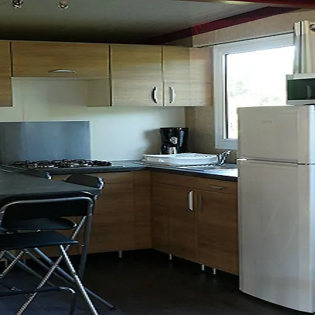 مكان تخييم Le Soleil De La Mediterranee - Roan